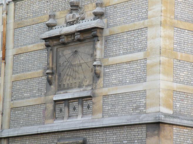  Cadran solaire, lycée Buffon